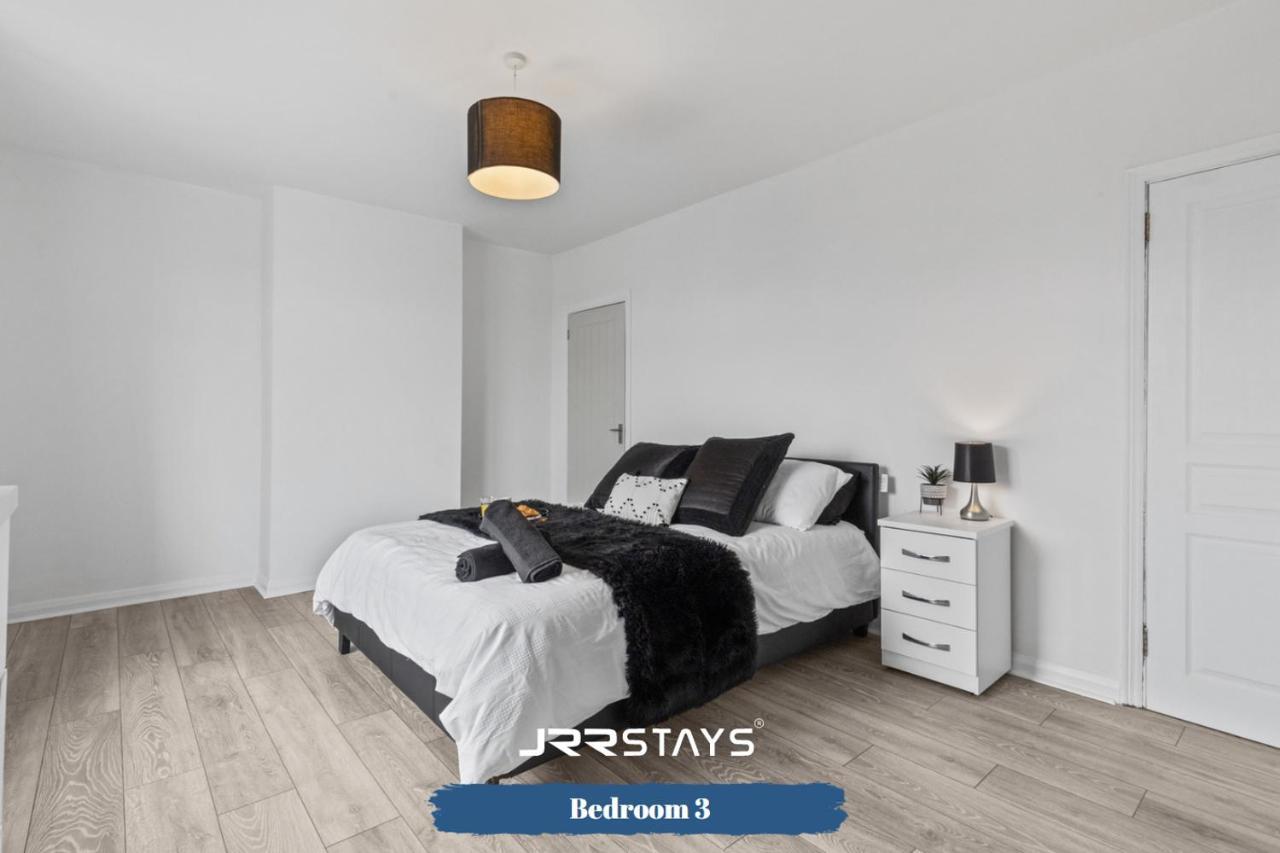 Nuneaton - Ideal 3 Bedroom, Wi-Fi Parking, Sleeps 6 - Jrr Stays 外观 照片